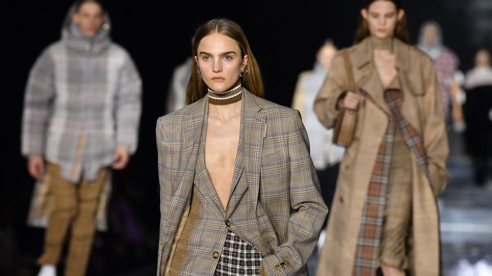 Burberry: faire entrer la mode dans le monde numérique